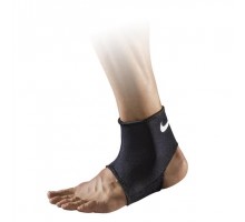 Бандаж для голеностопа(щиколотки) Nike Pro Combat Ankle Sleeve 2.0